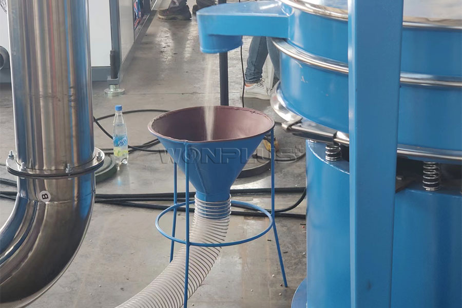 Завершение ввода в эксплуатацию измельчителя ПВХ-пластика на заводе WONPLUS
